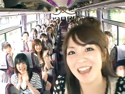 セクシー女優が一般人野郎一人につき一人突いてくる豪華すぎる変態バスツアー